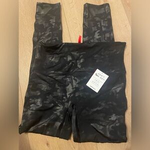 NWT spanx faux leather camo leggings